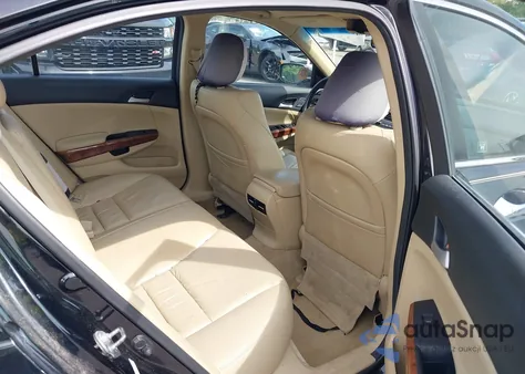 2012 Honda Accord 3.5 Ex-L z USA, uszkodzony, nr VIN 1HGCP3F81CA016442